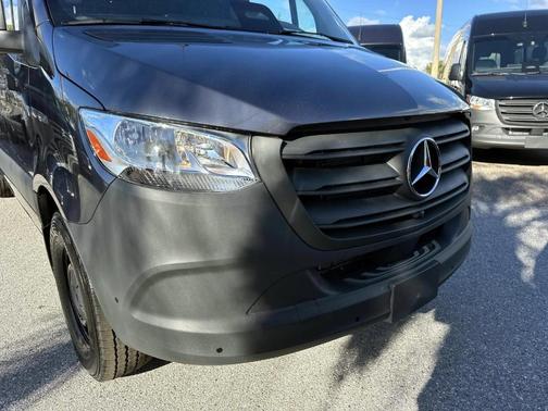 2026 Mercedes-Benz Sprinter 2500 170 WB High Roof Extended Cargo