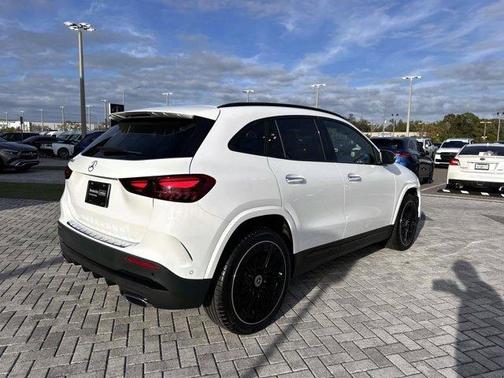 2025 Mercedes-Benz GLA 250 Base
