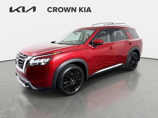 Scarlet Ember 2023 Nissan Pathfinder Platinum