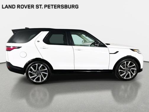 Fuji White 2025 Land Rover Discovery P360 Dynamic SE