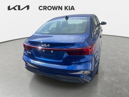 Blue 2023 Kia Forte LXS
