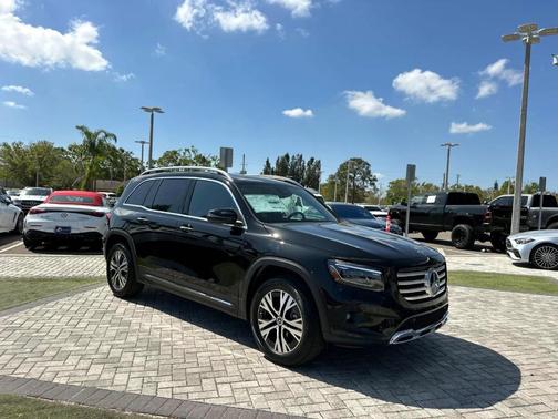 2025 Mercedes-Benz GLB 250 Base
