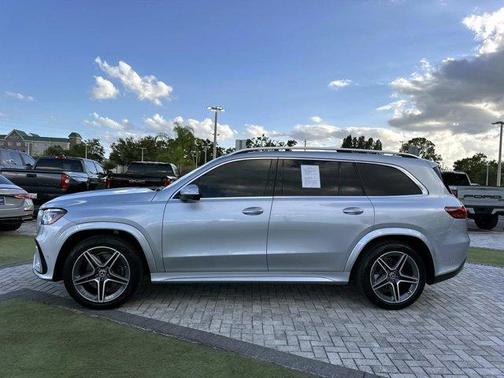 2025 Mercedes-Benz GLS 450 4MATIC