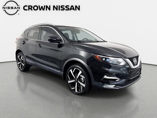 Magnetic Black 2022 Nissan Rogue Sport SL