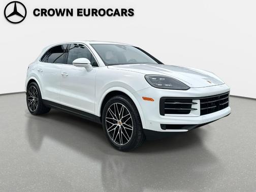 2024 Porsche Cayenne Base
