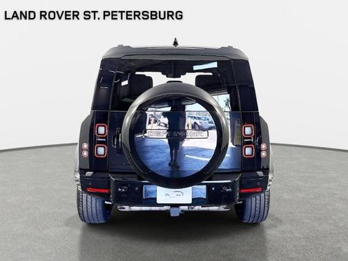 Santorini Black 2026 Land Rover Defender P400 X-Dynamic SE