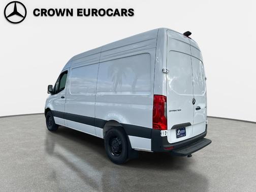 2026 Mercedes-Benz Sprinter 2500 144 WB