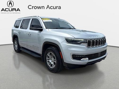 Silver 2023 Jeep Wagoneer Base