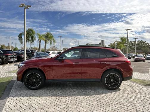 2026 Mercedes-Benz GLC 300 Base