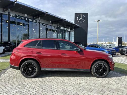 2026 Mercedes-Benz GLC 300 Base