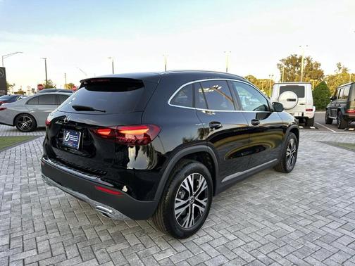 2026 Mercedes-Benz GLA 250 Base