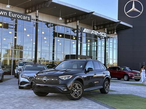 2026 Mercedes-Benz GLC 300 Base