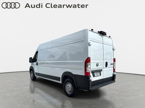 White 2025 RAM ProMaster 2500 High Roof