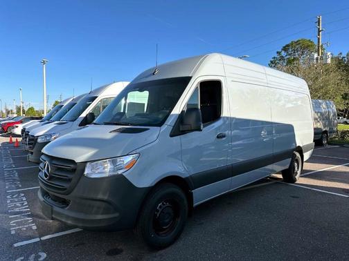 2025 Mercedes-Benz Sprinter 2500 170 WB