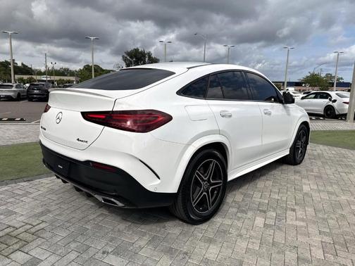 Polar White 2026 Mercedes-Benz GLE 450 4MATIC
