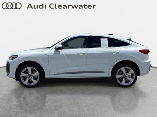 Glacier White Metallic 2025 Audi Q5 2.0T Premium