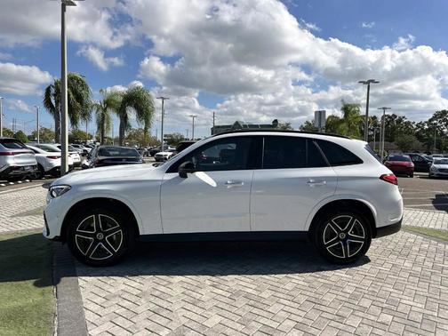 2026 Mercedes-Benz GLC 300 Base