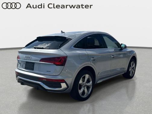 Florett Silver Metallic 2023 Audi Q5 45 S line quattro Premium