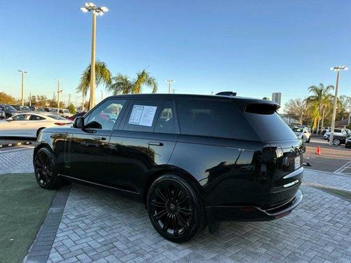 2024 Land Rover Range Rover P400 SE