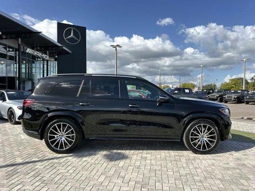 2025 Mercedes-Benz GLS 450 4MATIC