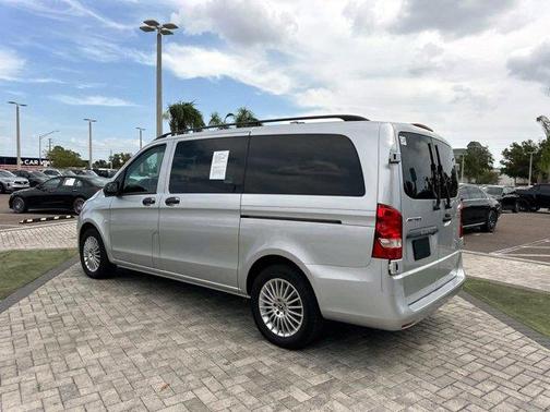 2023 Mercedes-Benz Metris Base