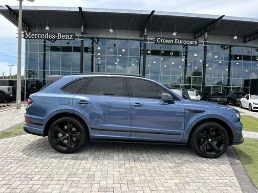 2021 Bentley Bentayga V8