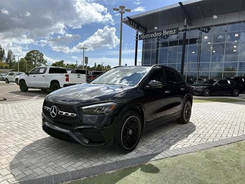 Black 2026 Mercedes-Benz GLA 250 Base