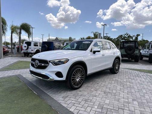 2026 Mercedes-Benz GLC 300 Base 4MATIC