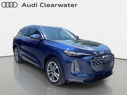 Navarra Blue Metallic 2025 Audi Q5 2.0T quattro Premium