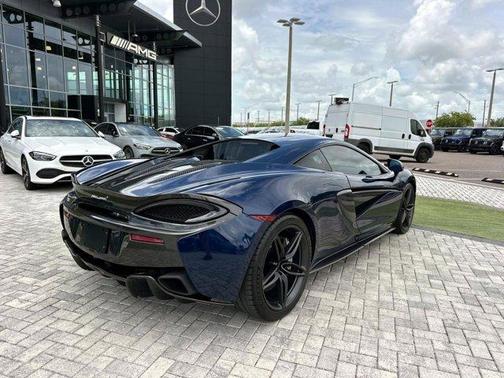 2017 McLaren 570S Base
