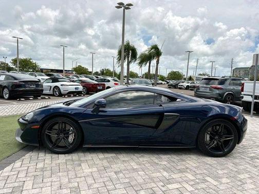 2017 McLaren 570S Base