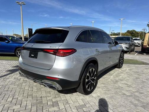2025 Mercedes-Benz GLC 350e Base 4MATIC
