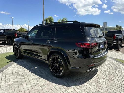 2026 Mercedes-Benz GLS 450 450 4MATICÂ