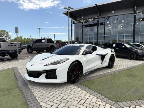 White 2024 Chevrolet Corvette Z06
