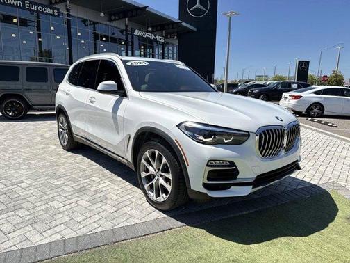 Mineral White Metallic 2021 BMW X5 xDrive40i