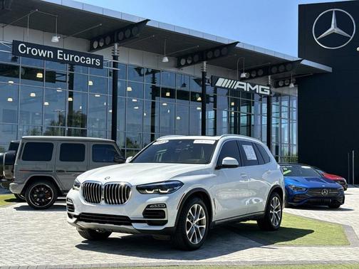 Mineral White Metallic 2021 BMW X5 xDrive40i