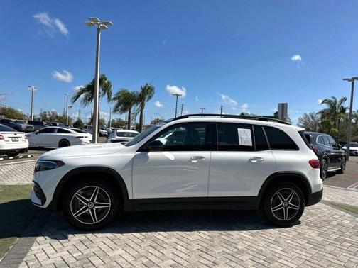2024 Mercedes-Benz EQB 300 Base 4MATIC