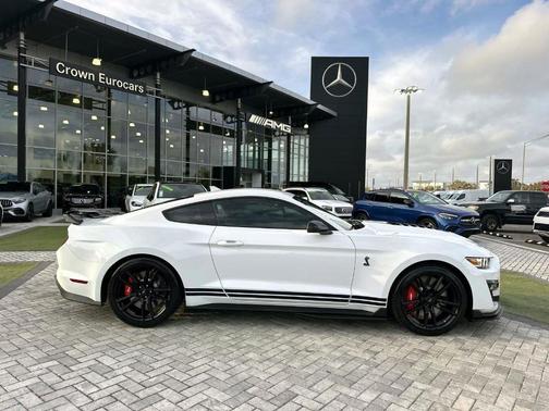 2021 Ford Shelby GT500 Base