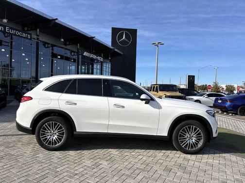 2026 Mercedes-Benz GLC 300 Base