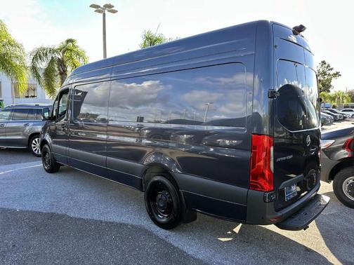 2026 Mercedes-Benz Sprinter 2500 170 WB