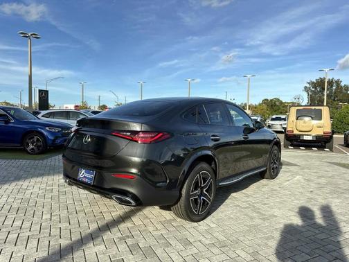 2026 Mercedes-Benz GLC 300 Base 4MATIC