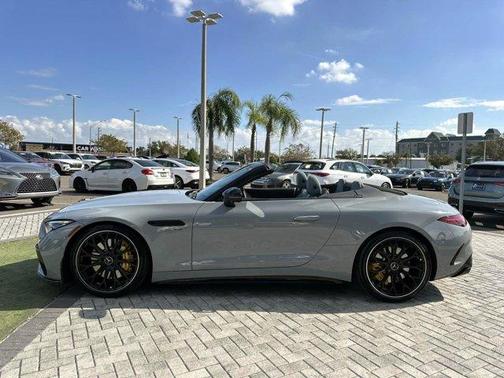 2022 Mercedes-Benz AMG SL 63 Base