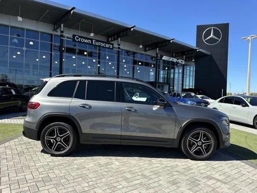 2025 Mercedes-Benz GLB 250 Base