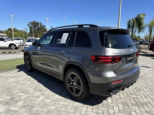 2025 Mercedes-Benz GLB 250 Base