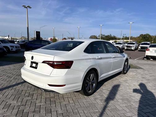 2019 Volkswagen Jetta 1.4T R-Line