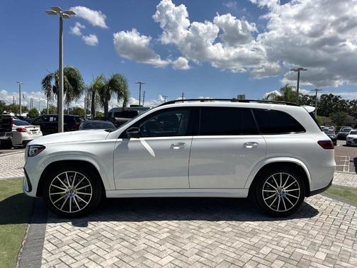 2026 Mercedes-Benz GLS 450 450 4MATICÂ
