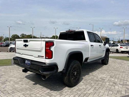 2024 Chevrolet Silverado 2500 ZR2
