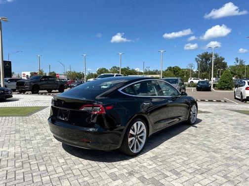 2018 Tesla Model 3 Long Range