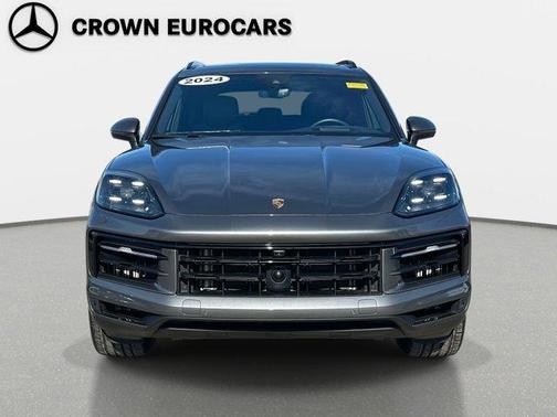 2024 Porsche Cayenne Base