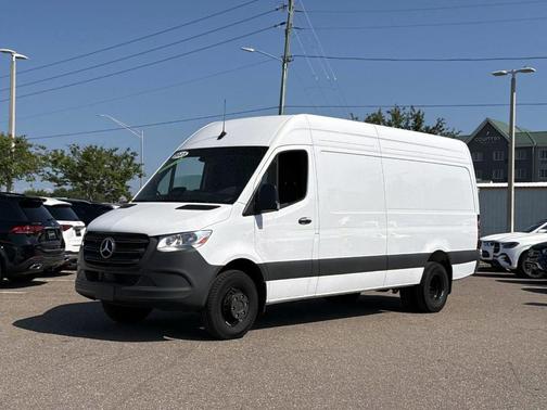 Arctic White 2025 Mercedes-Benz Sprinter 3500 High Roof